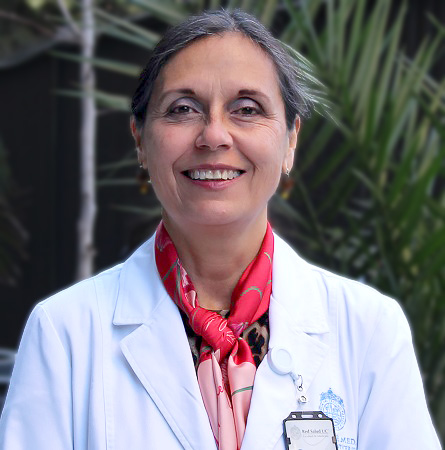 Dra. Paola Aravena